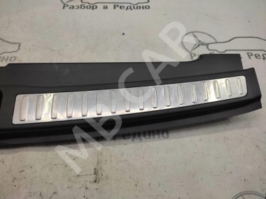 Накладка замка багажника MERCEDES-BENZ GLE-класс W166 (2015 - 2018) — Разборка Мерседес