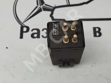 Реле освещения панели приборов MERCEDES-BENZ W124 W124/S124/C124/A124 (1984 - 1993) — Разборка Мерседес