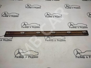 Молдинг двери MERCEDES-BENZ E-класс W210/S210 рестайлинг (1999 - 2003) — Разборка Мерседес