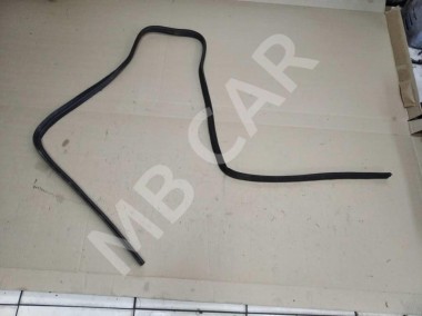 Уплотнитель капота MERCEDES-BENZ E-класс W211/S211 (2002 - 2006) — Разборка Мерседес