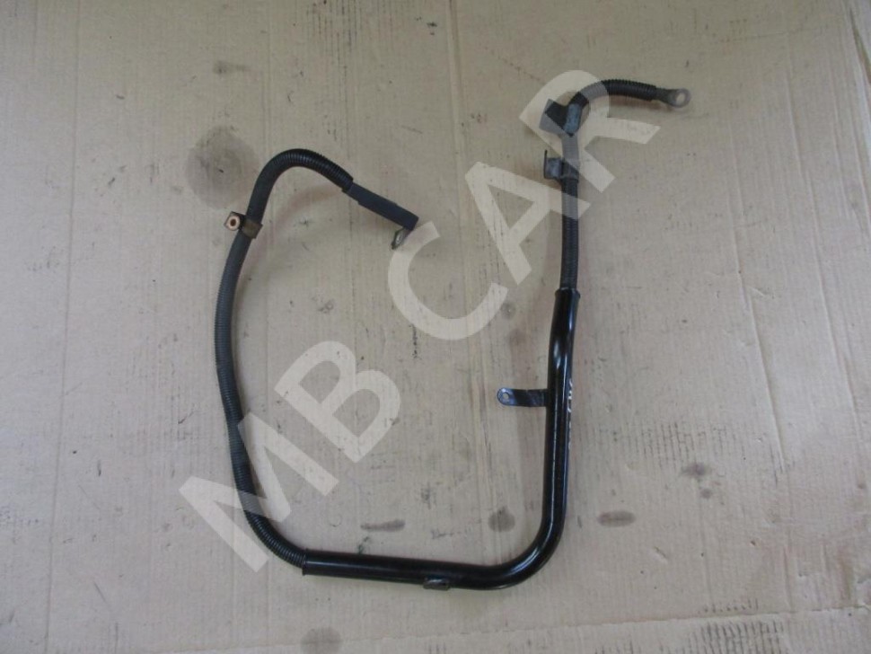 Провод генератора MERCEDES-BENZ C-класс W203/S203/CL203 (2000 - 2004) фото 1 — Разборка Мерседес