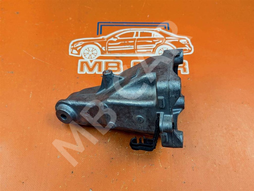 Лапа правая MERCEDES-BENZ E-класс W212/S212/C207/A207 (2009 - 2013) фото 1 — Разборка Мерседес