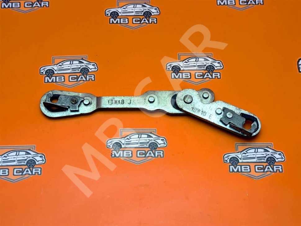 Петля капота MERCEDES-BENZ E-класс W212/S212/C207/A207 рестайлинг (2013 - 2016) фото 1 — Разборка Мерседес