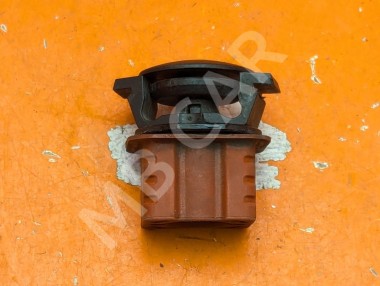 Клипса радиатора MERCEDES-BENZ CLS-класс C219 (2004 - 2008) &mdash; Разборка Мерседес