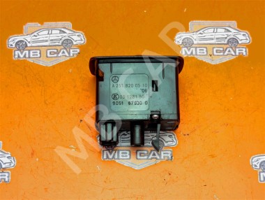 Кнопка стеклоподъемников MERCEDES-BENZ R-класс W251 рестайлинг (2007 - 2010) — Разборка Мерседес