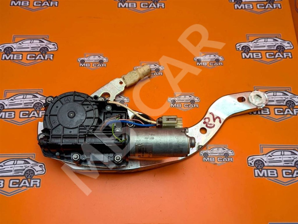 Привод крышки багажника MERCEDES-BENZ C-класс AMG W205/S205/C205/A205 (2014 - 2018) фото 1 — Разборка Мерседес