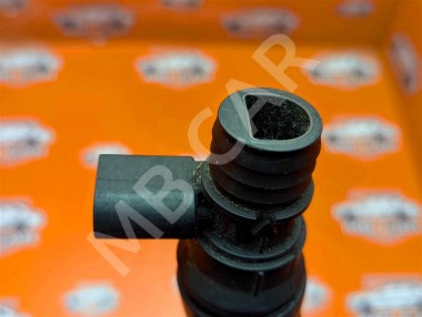 Трубка вентиляции картерных газов MERCEDES-BENZ Vito W639 (2003 - 2010) — Разборка Мерседес