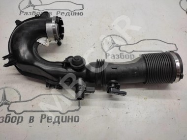 Патрубок впускной MERCEDES-BENZ CLA-класс C117/X117 (2013 - 2016) — Разборка Мерседес