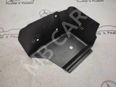 Крышка АКБ MERCEDES-BENZ C-класс W204/S204/С204 рестайлинг (2011 - 2015) &mdash; Разборка Мерседес