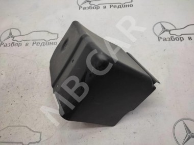 Крышка АКБ MERCEDES-BENZ C-класс W204/S204/С204 рестайлинг (2011 - 2015) &mdash; Разборка Мерседес