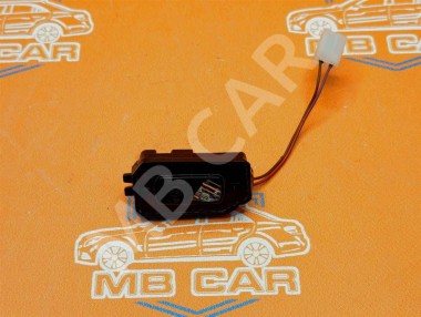 Плафон подсветки MERCEDES-BENZ S-класс AMG W222/C217/A217 (2013 - 2017) — Разборка Мерседес