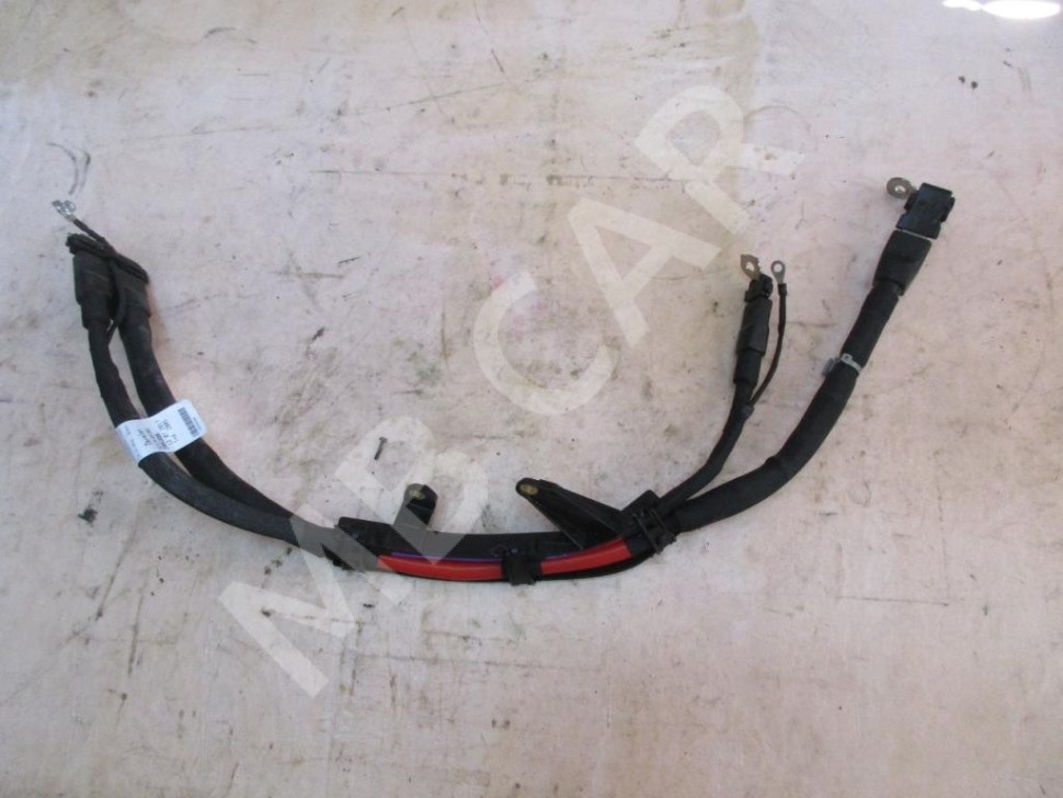 Провод стартера MERCEDES-BENZ GLC-класс X253 (2015 - 2019) фото 1 — Разборка Мерседес