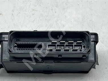 Блок ручника MERCEDES-BENZ A-класс W176 (2012 - 2015) — Разборка Мерседес