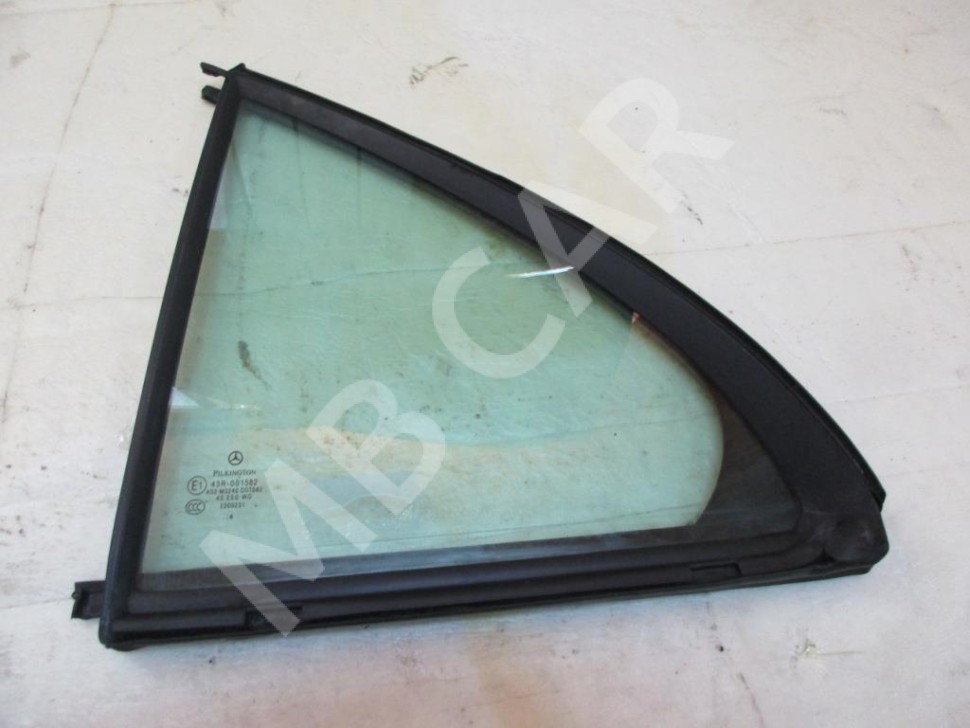 Стекло заднее левое MERCEDES-BENZ C-класс W203/S203/CL203 рестайлинг (2004 - 2008) фото 1 — Разборка Мерседес