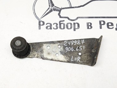 Кронштейн корпуса воздушного фильтра MERCEDES-BENZ Sprinter W906 (2006 - 2019) — Разборка Мерседес