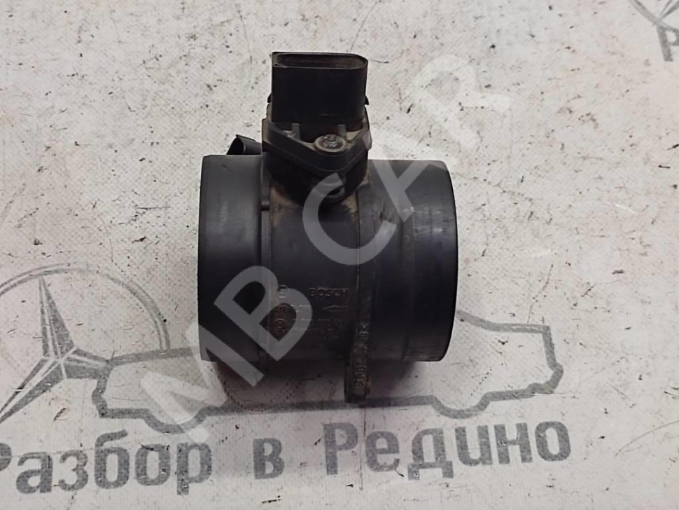 Расходомер MERCEDES-BENZ C-класс W203/S203/CL203 (2000 - 2004) фото 1 — Разборка Мерседес