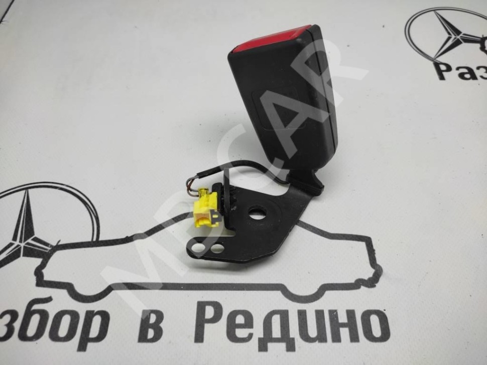 Замок ремня безопасности MERCEDES-BENZ C-класс W204/S204/С204 рестайлинг (2011 - 2015) фото 1 — Разборка Мерседес
