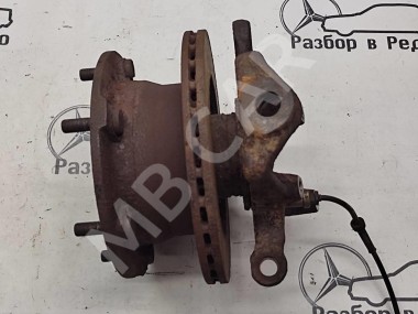 Кулак поворотный передний левый MERCEDES-BENZ Sprinter W901-905 (1995 - 2006) — Разборка Мерседес