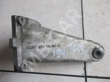 Лапа левая MERCEDES-BENZ W124 W124/S124/C124/A124 (1984 - 1993) — Разборка Мерседес