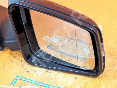 Зеркало правое MERCEDES-BENZ C-класс W204/S204 (2006 - 2011) — Разборка Мерседес