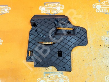 Крышка двигателя декоративная MERCEDES-BENZ C-класс W204/S204/С204 рестайлинг (2011 - 2015) — Разборка Мерседес