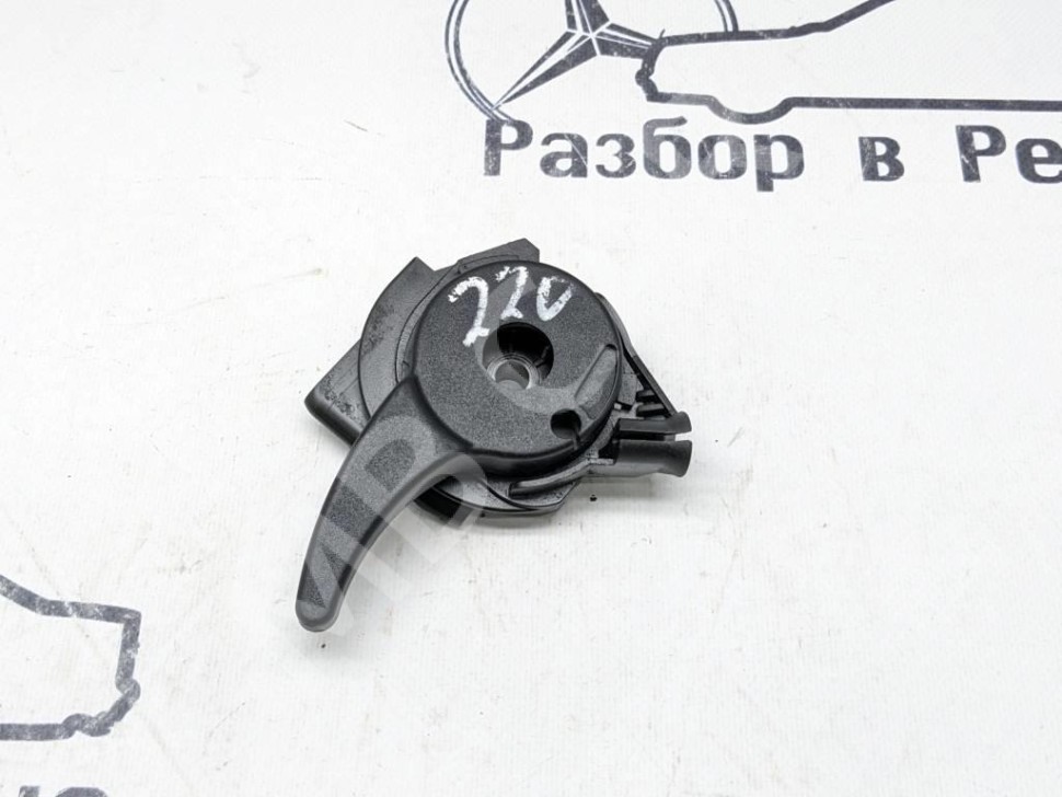 Ручка открытия капота MERCEDES-BENZ S-класс W220 рестайлинг (2002 - 2005) фото 1 — Разборка Мерседес