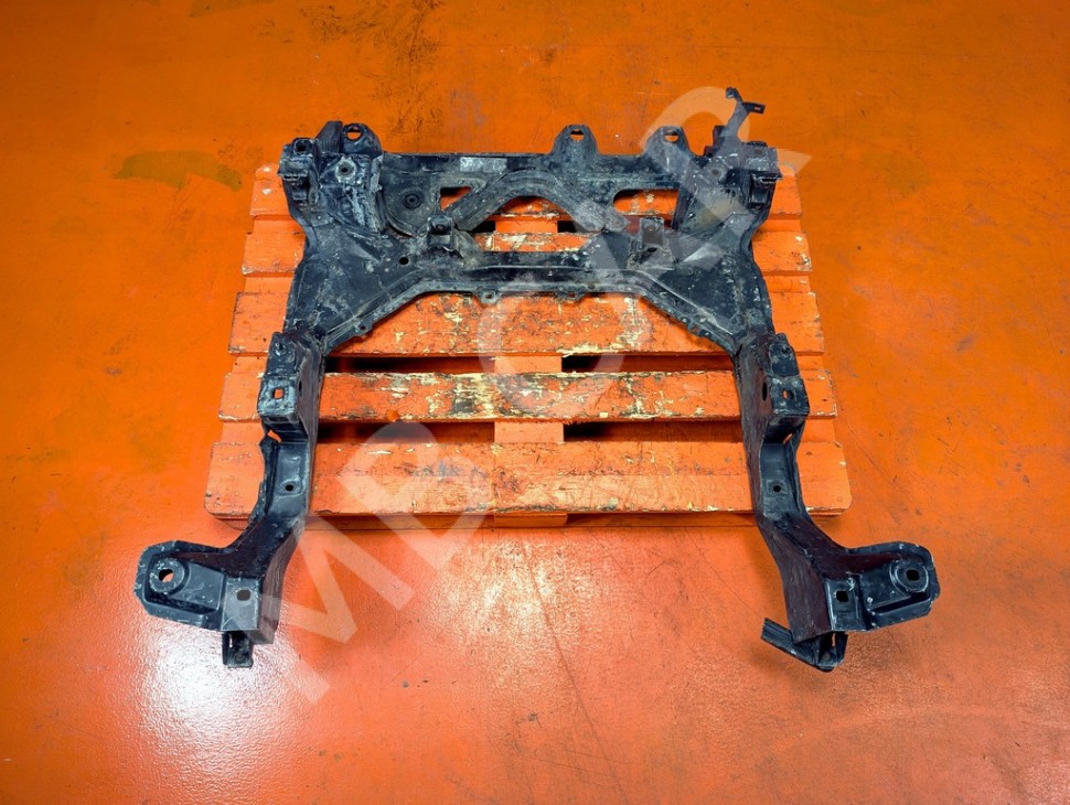 Подрамник передний MERCEDES-BENZ A-класс W168 (1997 - 2001) фото 1 &mdash; Разборка Мерседес