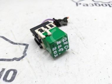 Реле многоцелевое MERCEDES-BENZ C-класс W203/S203/CL203 (2000 - 2004) — Разборка Мерседес