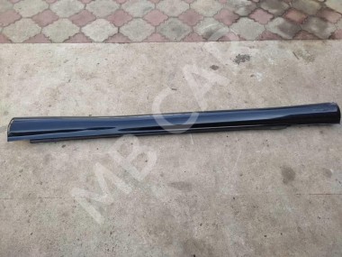 Порог пластиковый левый MERCEDES-BENZ C-класс W203/S203/CL203 рестайлинг (2004 - 2008) — Разборка Мерседес