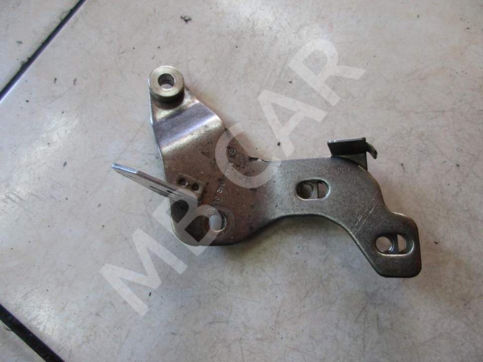 Кронштейн MERCEDES-BENZ E-класс W213/S213/C238/A238 (2016 - 2021) фото 1 — Разборка Мерседес