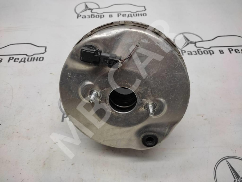 Вакуумный усилитель тормозов MERCEDES-BENZ C-класс W205/S205/C205/A205 (2014 - 2018) фото 1 — Разборка Мерседес