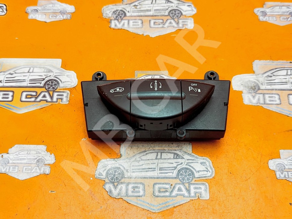 Блок кнопок MERCEDES-BENZ E-класс W211/S211 (2002 - 2006) фото 1 &mdash; Разборка Мерседес