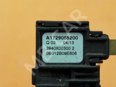 Датчик температуры MERCEDES-BENZ C-класс W204/S204 (2006 - 2011) — Разборка Мерседес