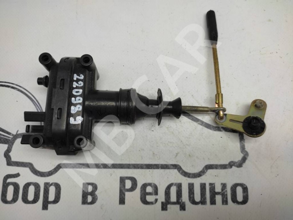 Активатор замка двери MERCEDES-BENZ E-класс W124/S124/C124/A124 (1984 - 1997) фото 1 — Разборка Мерседес