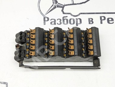 Блок предохранителей MERCEDES-BENZ W124 W124/S124/C124/A124 (1984 - 1993) — Разборка Мерседес