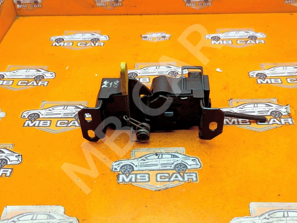 Замок капота MERCEDES-BENZ A-класс W176 (2012 - 2015) фото 1 &mdash; Разборка Мерседес