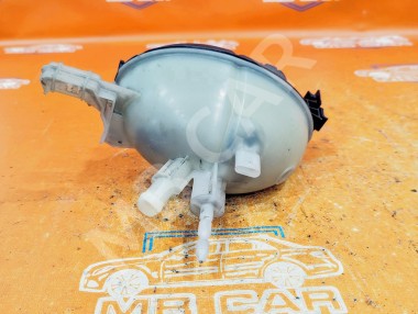 Бачок расширительный MERCEDES-BENZ C-класс W204/S204 (2006 - 2011) — Разборка Мерседес