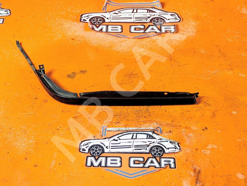 Ресницы фар MERCEDES-BENZ C-класс W202/S202 (1993 - 1997) фото 1 &mdash; Разборка Мерседес