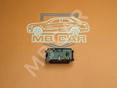 Кнопка стеклоподъемников MERCEDES-BENZ S-класс W140 (1991 - 1998) — Разборка Мерседес
