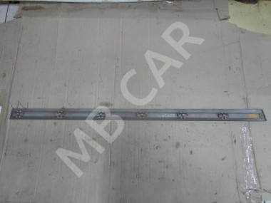 Молдинг двери MERCEDES-BENZ CLK-класс C208/A208 (1997 - 2000) — Разборка Мерседес