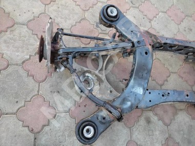 Подрамник задний MERCEDES-BENZ M-класс W166 (2011 - 2015) — Разборка Мерседес