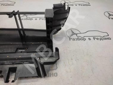 Кожух радиатора MERCEDES-BENZ E-класс W212/S212/C207/A207 (2009 - 2013) — Разборка Мерседес