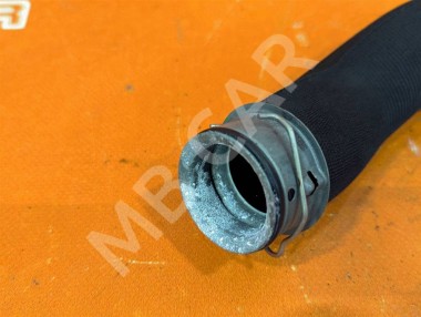 Патрубок радиатора MERCEDES-BENZ GLE-класс Coupe C292 (2015 - 2019) — Разборка Мерседес