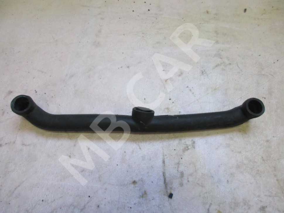 Трубка вентиляции картерных газов MERCEDES-BENZ S-класс W220 (1998 - 2005) фото 1 — Разборка Мерседес