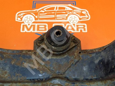 Кронштейн двигателя MERCEDES-BENZ T1 I (1977 - 1995) — Разборка Мерседес