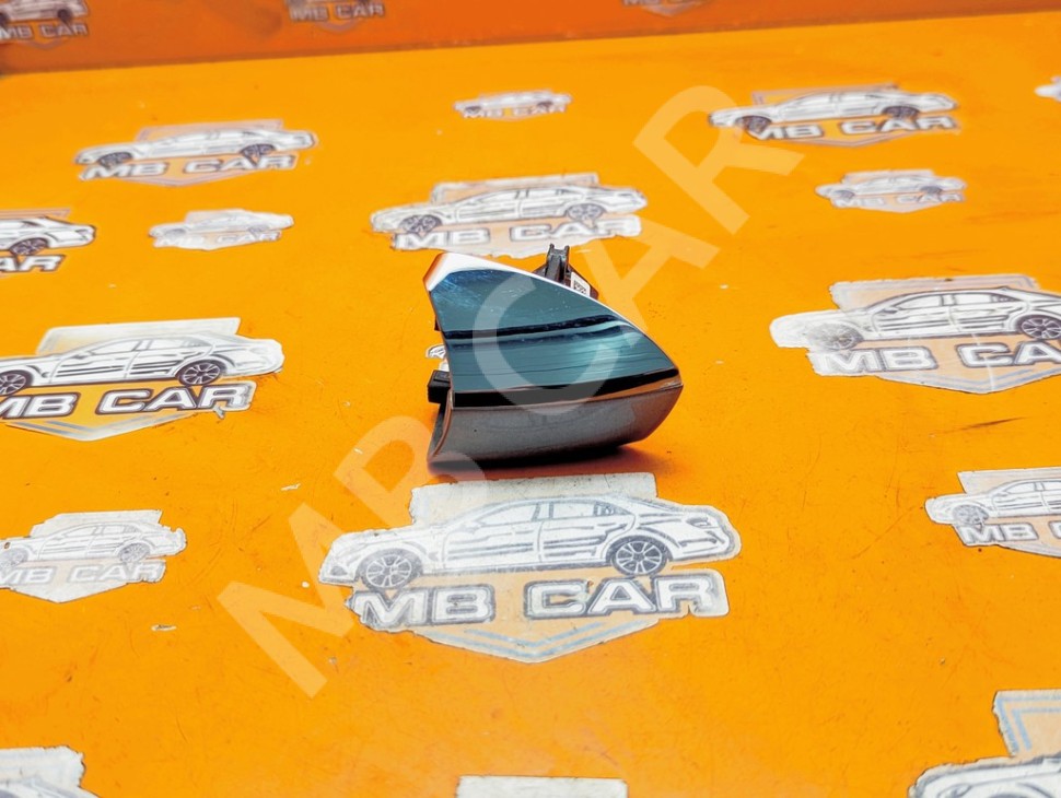 Крышка ручки двери MERCEDES-BENZ GLE-класс W166 (2015 - 2018) фото 1 &mdash; Разборка Мерседес