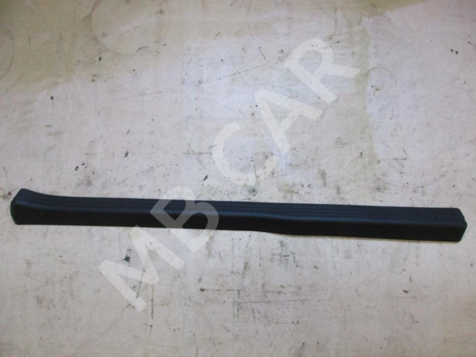 Накладка порога внутренняя MERCEDES-BENZ CLK-класс C209/W209 рестайлинг (2005 - 2010) фото 1 — Разборка Мерседес