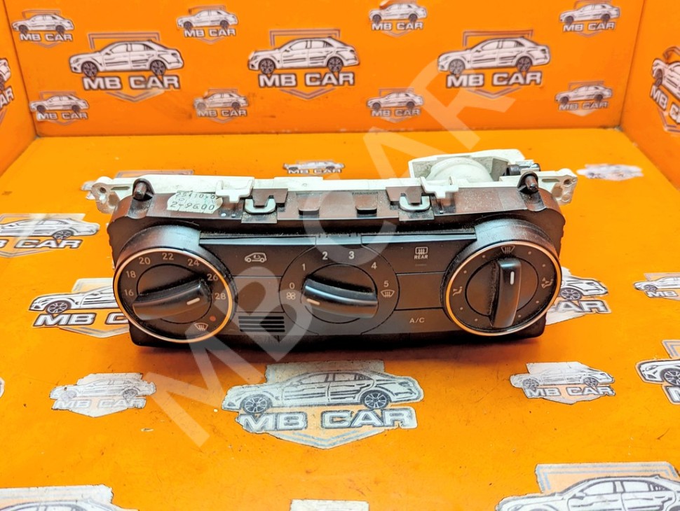 Панель управления климатом MERCEDES-BENZ B-класс W245 (2005 - 2009) фото 1 &mdash; Разборка Мерседес