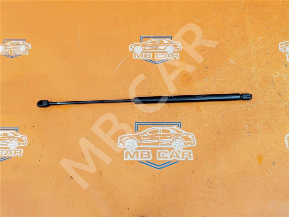 Амортизатор крышки багажника MERCEDES-BENZ A-класс W168 (1997 - 2001) фото 1 — Разборка Мерседес