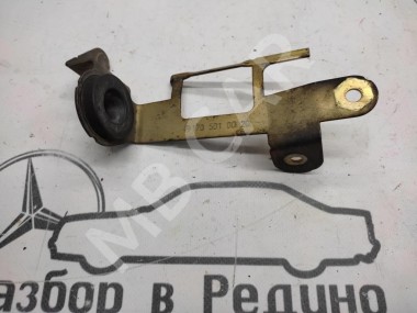 Кронштейн интеркуллера MERCEDES-BENZ SLK-класс R170 (1996 - 2000) — Разборка Мерседес